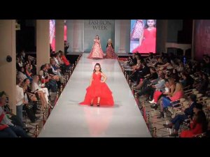 Estet Fashion Week ОСЕНЬ 2022  Показ коллекции Юлии Крыловой