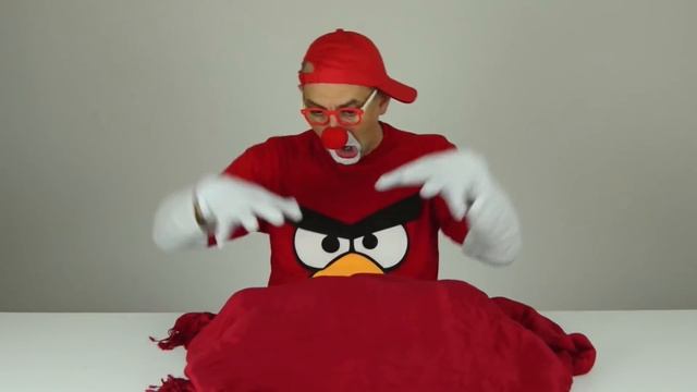 Wild Animals | food Animals for Kids - Bears and Elephants compilation with clown Bom смотреть онлайн