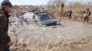 Подготовленная Нива Шевроле на бездорожье - топим Ниву Шевроле