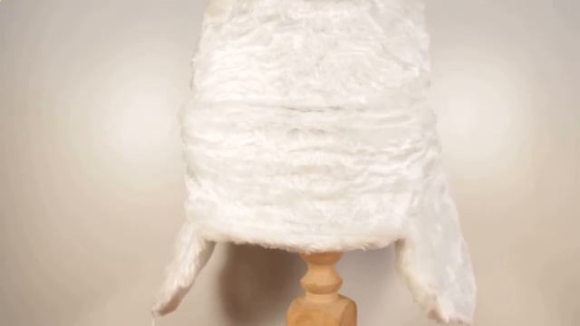 Белая ушанка с кокардой. Шапки ушанки оптом со склада в Москве смотреть онлайн