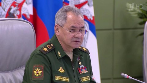 Итоги года Министр обороны Сергей Шойгу подвел на селекторном совещании