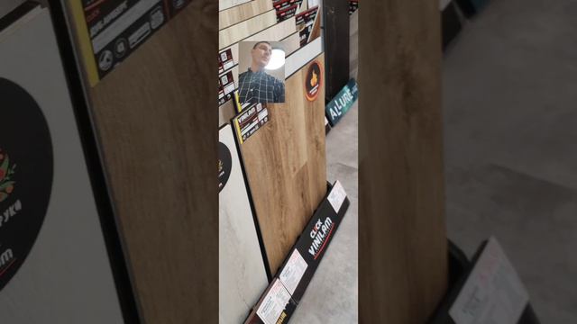 Vinilam Дуб Аликанте 33202. В замковом и клеевом формате