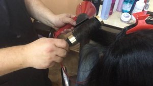 Делаем локоны с феном и с брашингом