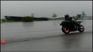 Motobrat MC Schräglagentraining bei regen