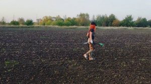 От рассвета до заката в Рязанской Губернии. В поисках монет и старины с Ланой. Коп 2023г