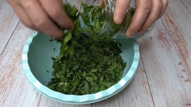 Свежая ЗЕЛЕНЬ в любое время года. Укроп и Петрушка. Рецепт всегда свежей и ароматной зелени