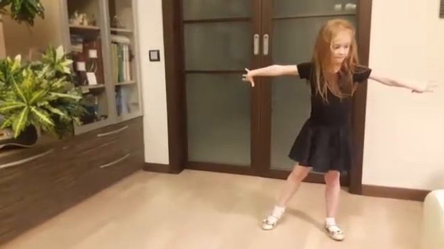 Как танцевать #ЧаЧаЧа / Анюткины Рассказы смотреть онлайн