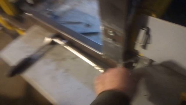 Кабина на помогатор. Часть 5. Подгоняю облицовку. смотреть онлайн