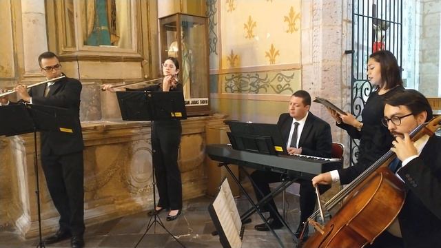 Ave María. (atribuido a Giulio Caccini) смотреть онлайн