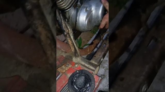 Мотороллер муравей ставим вал Кик стартера смотреть онлайн