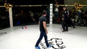 Скотт Эдкинс в Клетке MMA Подрался с Громилой Scott Adkins Real Fight MMA