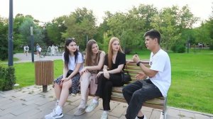 ФЕДЯ ПОЁТ РУССКИМ ГИМН ТАДЖИКИСТАНА В ПАРКЕ!!!