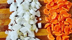 Гуляш из куриных желудков