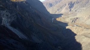 Горный Алтай Водопад Карасу и Долина Чулышмана золотая осень