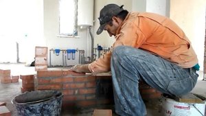 Экономная бытовая  кирпичная печь своими руками