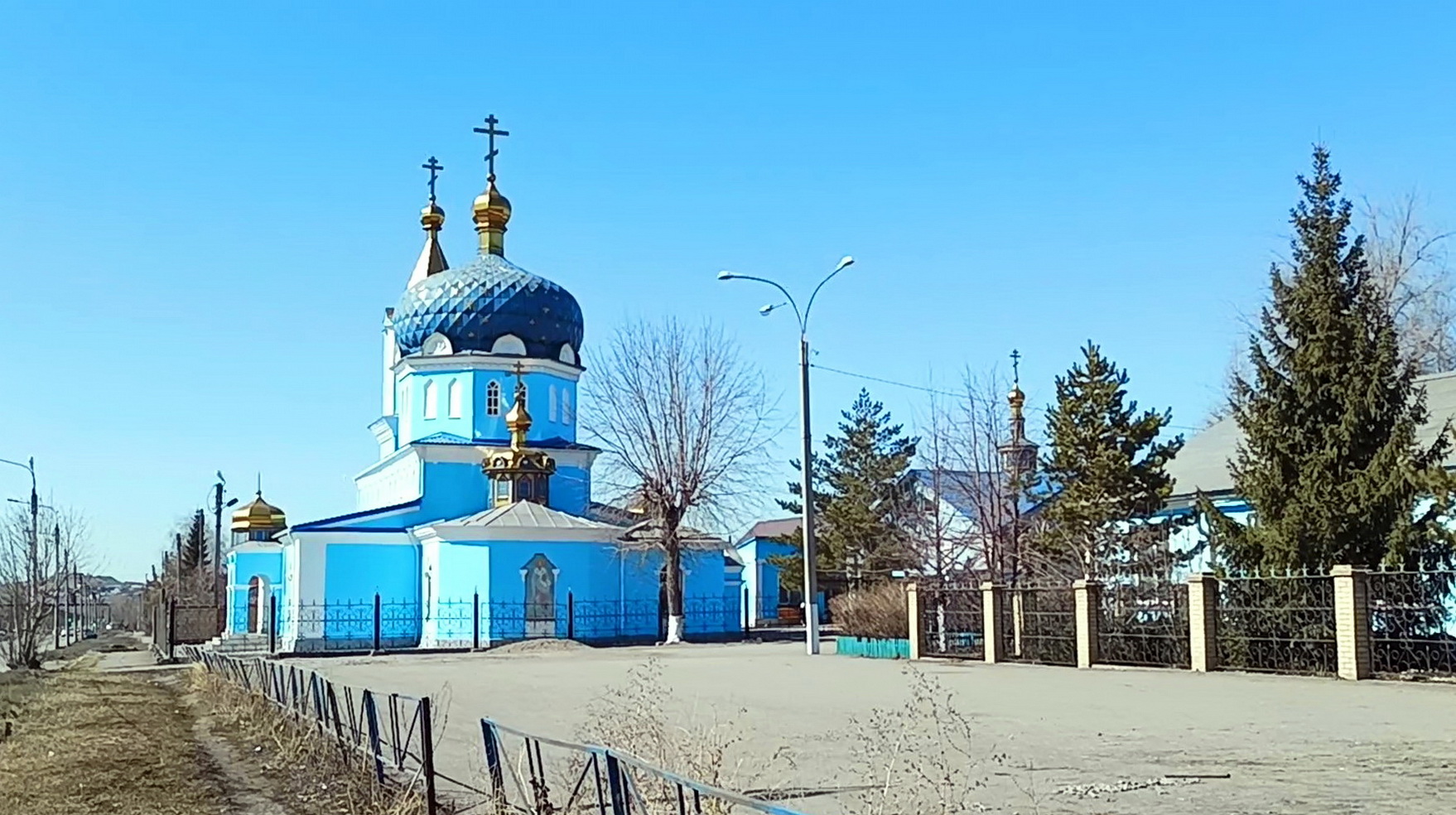 Магнитогорск чкалова. Поселок Приморский Магнитогорск. Церковь Магнитогорск на Горького.