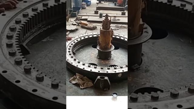 50 tonsCrane Swing Bearing Repair Like share and subscribe