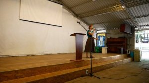 Я падаю, меня Ты поднимаешь