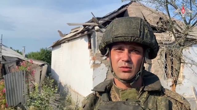 Саперы ЗВО обезвреживают территорию белгородских Валуек от взрывоопасных предметов ВСУ смотреть онлайн