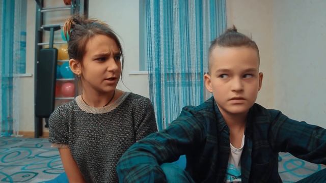 РАЗБИЛИ СМАРТФОН!!! смотреть онлайн