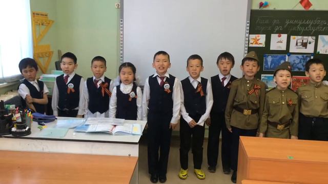 "Солдатушки" кл.час "Никто не забыт, Ничто не забыто" 1"б" ХатасскаяСОШ смотреть онлайн