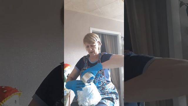 делаем садового гнома своими руками/ самый экономный вариант/ смотреть онлайн