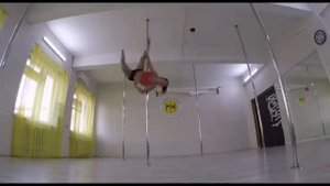 Элемент в PoleDance  «Пегас »  - продвинутый уровень
