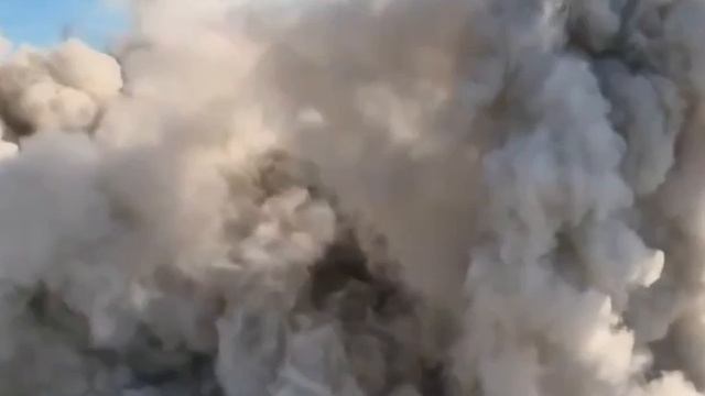 Израильская армия взорвала крупнейшую историческую мечеть Масджид аль-Харам в Газе