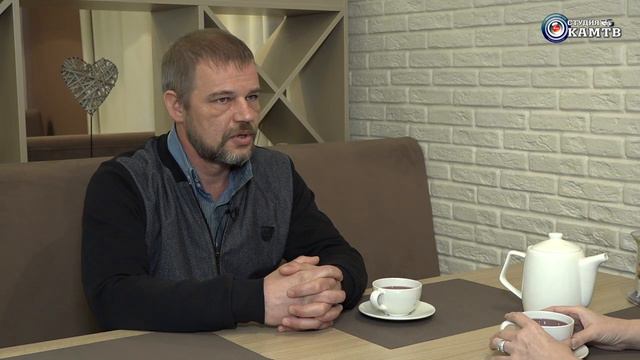Один на один. Олег Макарян
