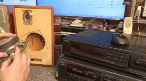 Советские колонки 15АС-220 удивили, Небольшой обзор, разберем, посмотрим что находится внутри!