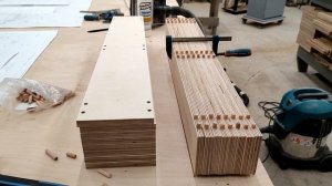 Изготовление деталей лестницы. Сборка основы столбов.