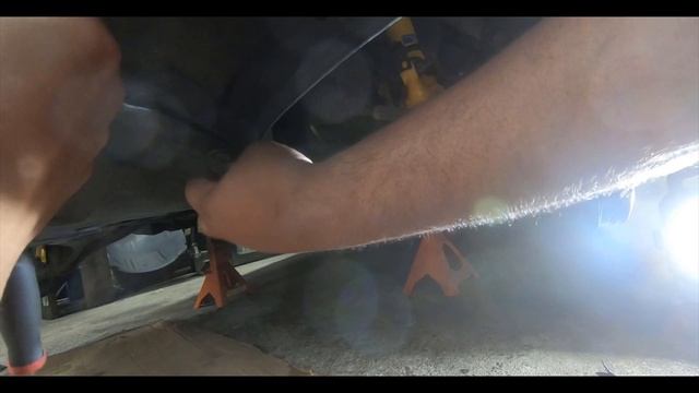 Mercedes W164 ML350 Fog Light Replacement/Upgrade смотреть онлайн