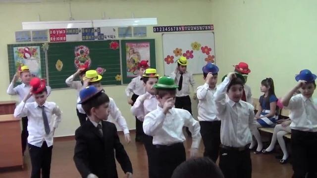 танец мальчиков на празднике 8 марта