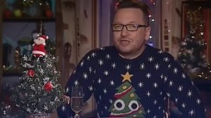 А помните, в детстве - наряжена ёлка..... Читает Владимир Глазунов. Стихи.