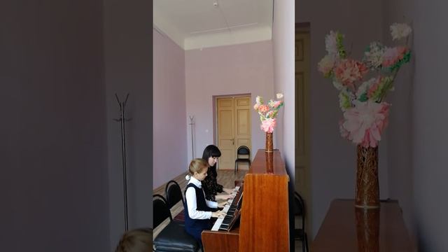 Телешенко Анастасия, Комова Анна Ивановна МБУ ДО "Красногвардейская ДШИ"