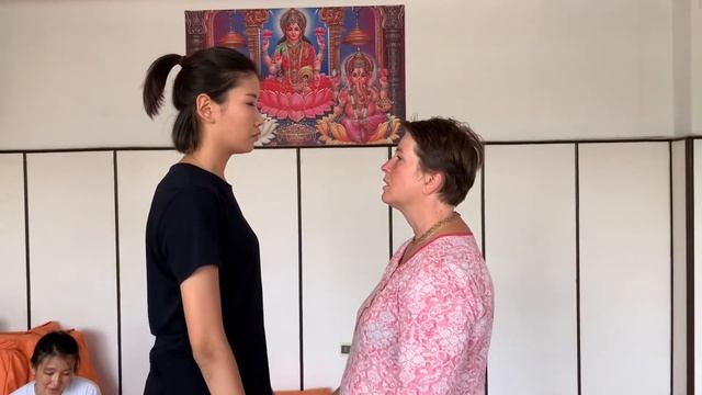 Гвоздестояние с Еленой Набатовой. Алматы. Студия Шакти. 18.09.2021 Доска Садху смотреть онлайн