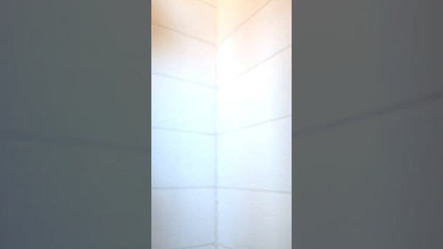 правильно ставим  силикон в ванной .Ремонт в ванной.Plaatija.Эстония