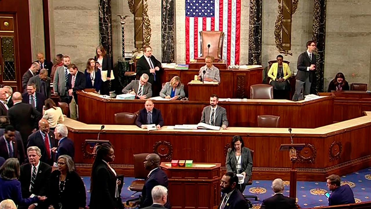 Спикером нижней палаты Конгресса США избран республиканец Кевин Маккарти