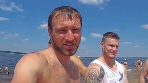 Отдыхаем на Волге, городской пляж Самары.