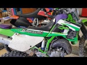 KAWASAKI KDX 220R
