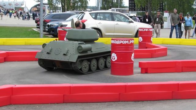 ТАНКОВЫЙ БИАТЛОН 2020 смотреть онлайн