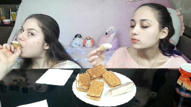 MUKBANG ВЕНСКИЕ ВАФЛИ / мороженое ? | смотреть онлайн