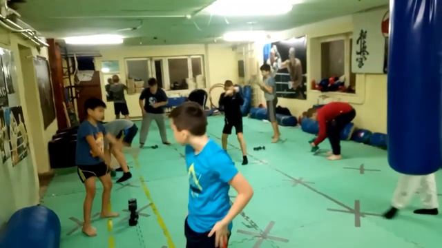 Детская группа на Максакова 12а. Кикбоксинг и Смешанные единоборства ММА. смотреть онлайн