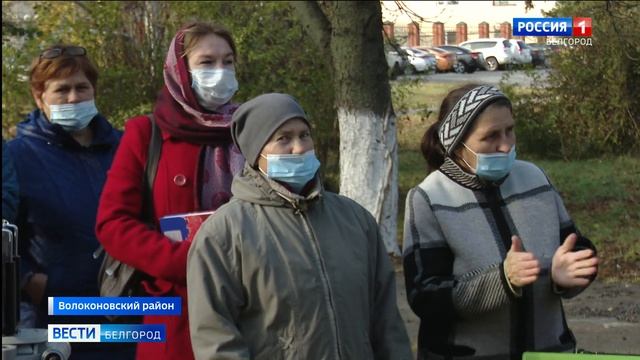 В поселке Пятницкое  открыли новую детскую площадку