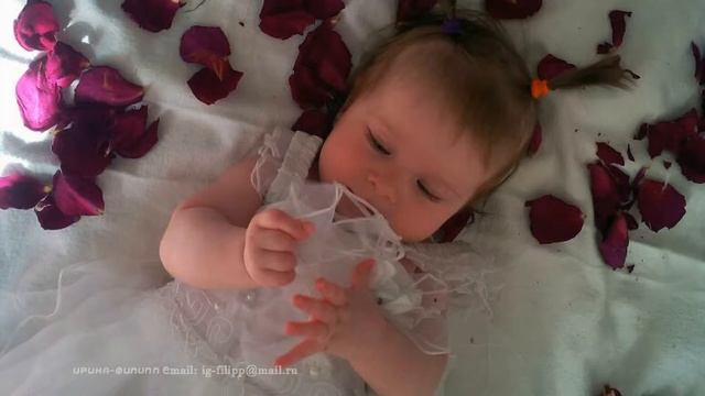 ПОЗДРАВЛЕНИЕ С ДНЕМ РОЖДЕНИЯ ДЕВОЧКЕ 1 год смотреть онлайн