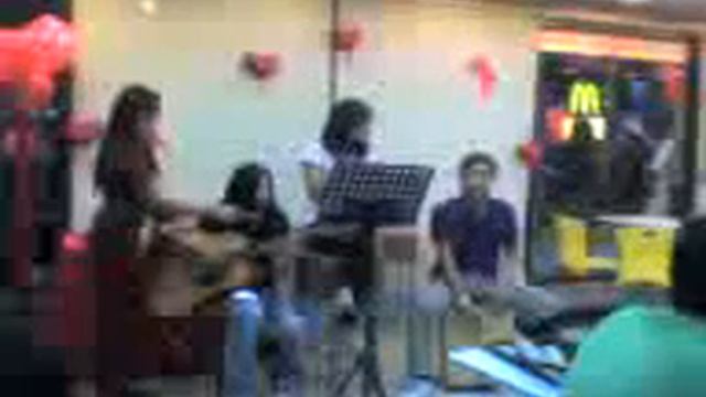 Under Renovation (My Heart cover) @ McDonald's San Pedro смотреть онлайн