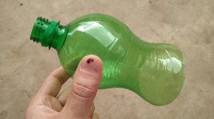 УДИВИТЕЛЬНОЕ свойство пластиковой бутылки или как сделать НЕУБИВАЕМУЮ банку?