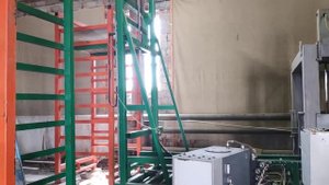 Автоматический вибропресс. Производство тротуарной плитки тест работы.