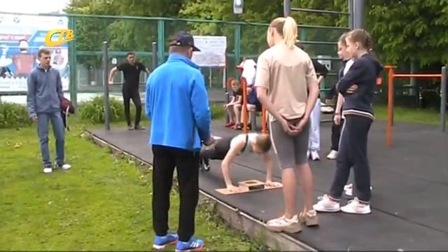 В ЖЕЛЕЗНОГОРСКИЙ СТАРТОВАЛ ФЕСТИВАЛЬ ГТО смотреть онлайн