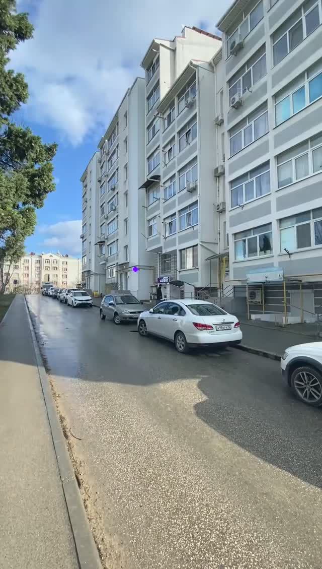 ул. Фадеева 21д, Севастополь.  Видео обзор квартиры для продажи. АН "РК".